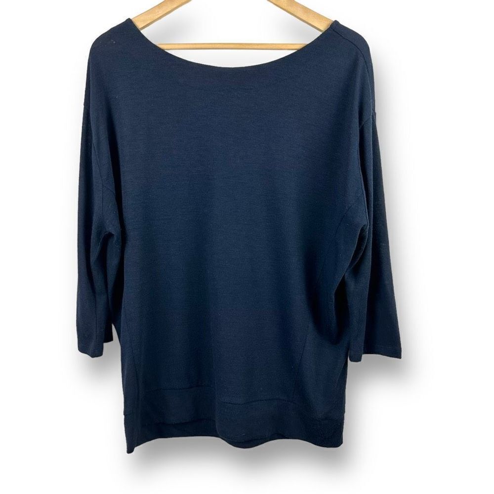 Ann Taylor LOFT dark blue 3/4 sleeve hook and eye closure top size‎ L